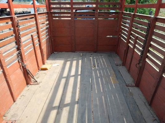 ขายรถอีแต๋น4ล้อสภาพดีคัชซีสวยคอกหัวเก๋งไม่มีผุพร้อมใช้งานไม่มีเครื่องพร้อมเล่มทะเบียนช่วงล่างดีระบบไฟครบพร้อมไดรสตารมือใครหาอยู่ด้วยเลยครับสนใจโทร064-1019335/080-7346335ครับ