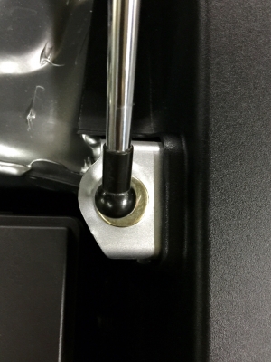 ขายโช๊คค้ำฝากระโปรงรถยนต์ HONDA รุ่น CRV ปี 17-19