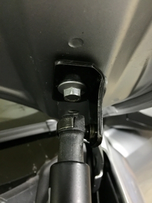 ขายโช๊คค้ำฝากระโปรงรถยนต์ HONDA รุ่น CRV ปี 17-19