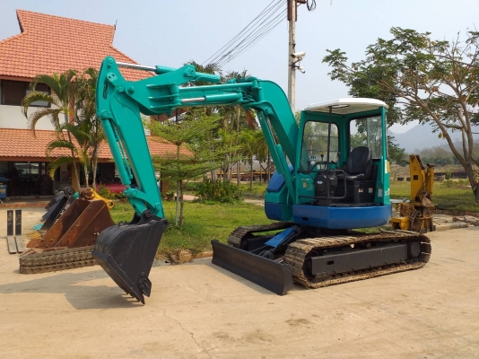 ขายรถขุดIHI 50Z เครื่องยนต์ YANMAR - 4TNE88 ขนาด4สูบ คอนโทรลน้ำมัน ปั๊มนิ้ว แทรคเหล็กก๊อบยาง มีใบมีด