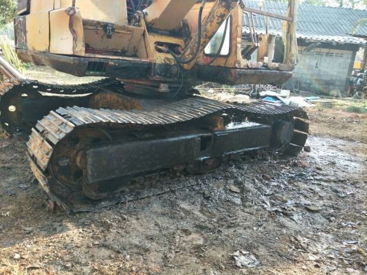 ขายรถแบคโฮ KOMATSU PC60-5 ราคา 300000 ขายรถแบคโฮ KOMATSU PC60-5 ราคา 300000