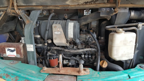 ขายรถขุดKomatsu PC45MR-1 เครื่องยนต์โคมัสสุ 4D84E-3E ขนาด 4 สูบ คอนโทรล(สั้น)น้ำมัน ปั๊มนิ้ว แทรคเหล็ก มีลายหัวเจาะ รถเดิมๆเก่านอก มีเอกสาร