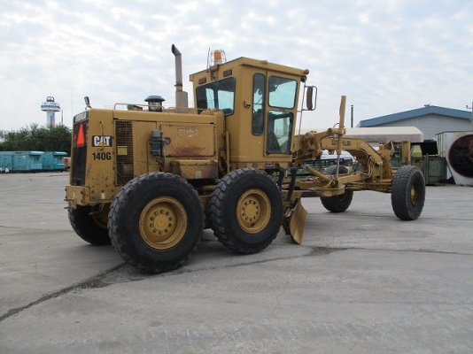ขายรถเกรด Caterpillar รุ่น 140G ซีเรียล 72V16047 ปี 1993 ชั่วโมงการทำงาน 16132 มือสองนำเข้าจากอเมริกา สภาพพร้อมใช้งาน สนใจราคาต่อรองได้ค่ะ