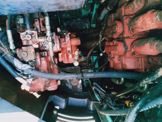 ขายจ้า..KOBELCO SK135SR YY01 เก่าใน สภาพดี  พร้อมใช้ เอกสารอินวอย ลองระบบกันได้ทุกวัน โทร 089-3818694จ๊อย