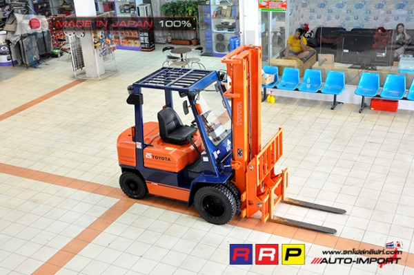 ขายรถโฟล์คลิฟท์มือสอง TOYOTA รุ่น 5FD25-54260 นำเข้าจากประเทศญี่ปุ่น 100\% ไม่เคยใช้งานในไทย ขายรถโฟล์คลิฟท์มือสอง TOYOTA รุ่น 5FD25-54260 นำเข้าจากประเทศญี่ปุ่น 100\% ไม่เคยใช้งานในไทย