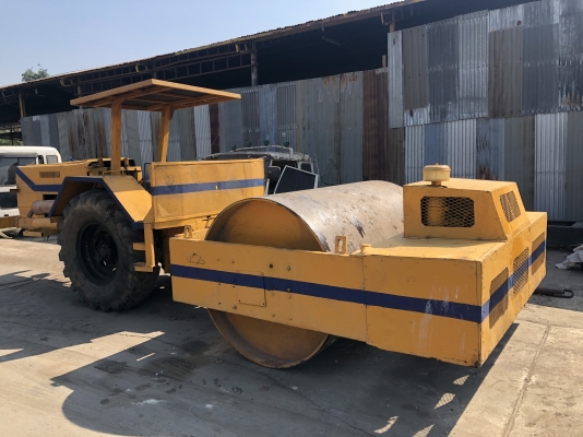 แยกอะไหล่ รถบด สั่นสะเทือน ไทยประดิษฐ์