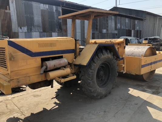 แยกอะไหล่ รถบด สั่นสะเทือน ไทยประดิษฐ์