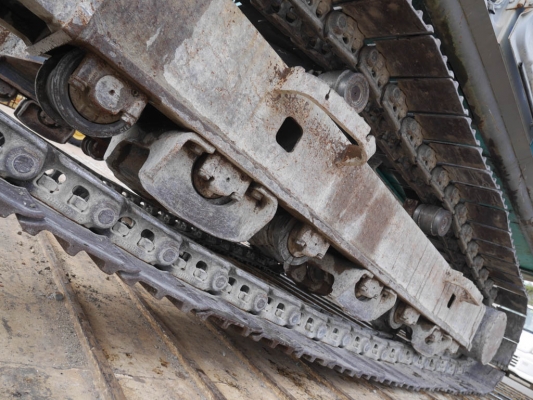 ขายรถขุด ยี่ห้อ KOBELCO รุ่น SK210