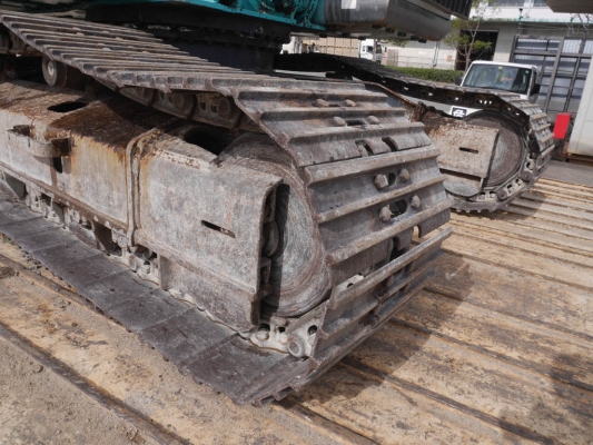 ขายรถขุด ยี่ห้อ KOBELCO รุ่น SK210