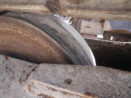 ขายรถขุด ยี่ห้อ KOBELCO รุ่น SK210