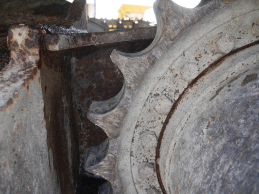 ขายรถขุด ยี่ห้อ KOBELCO รุ่น SK210