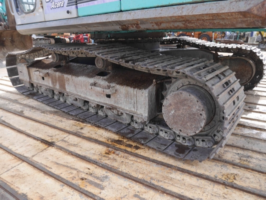 ขายรถขุด ยี่ห้อ KOBELCO รุ่น SK210