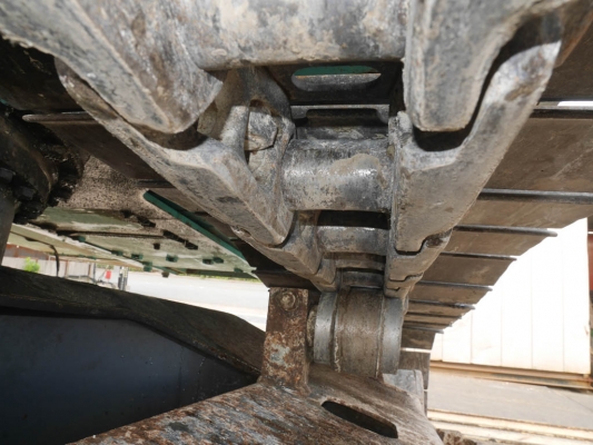 ขายรถขุด ยี่ห้อ KOBELCO รุ่น SK210