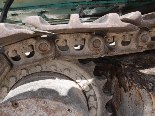 ขายรถขุด ยี่ห้อ KOBELCO รุ่น SK210