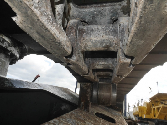 ขายรถขุด ยี่ห้อ KOBELCO รุ่น SK210