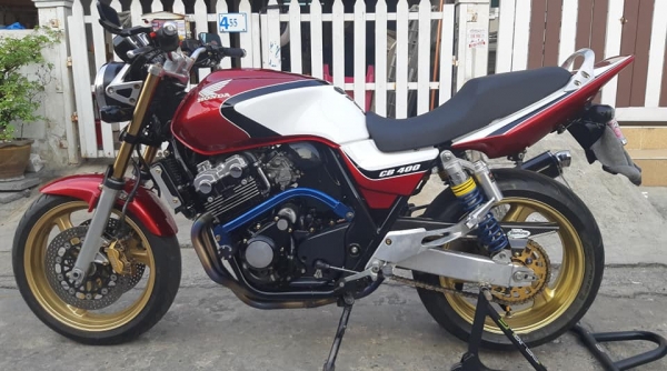 ขาย cb 400 vtec 3 ปี 2006 ทะเบียนแท้โอนขนส่ง