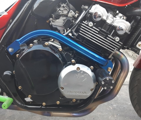 ขาย cb 400 vtec 3 ปี 2006 ทะเบียนแท้โอนขนส่ง