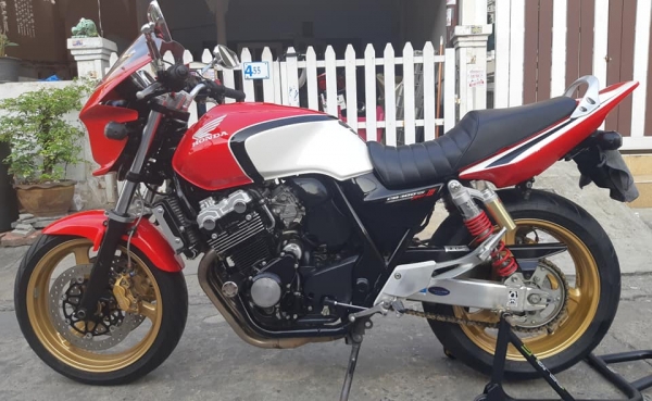 ขาย cb 400 vtec 3 ทะเบียนแท้ โอนขนส่ง