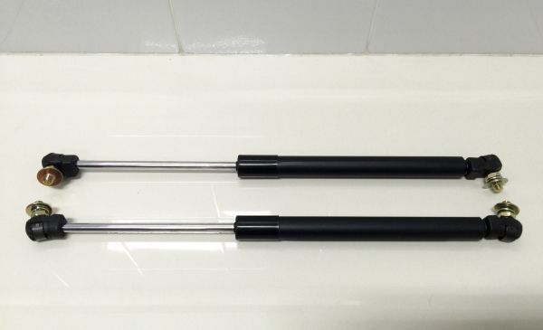 ขายโช๊คค้ำฝากระโปรงรถ NISSAN รุ่น CEFIRO ปี 2000 ขายโช๊คค้ำฝากระโปรงรถ NISSAN รุ่น CEFIRO ปี 2000