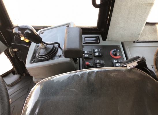 ขายรถตักล้อยาง CAT 924H ปี 2013 นำเข้าเองจากญี่ปุ่น สภาพสวยพร้อมใช้