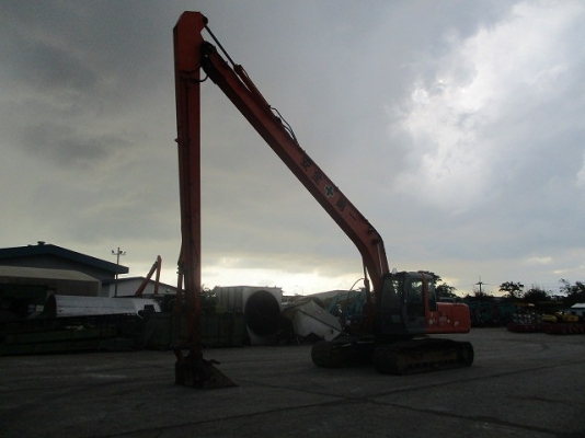 ขายรถขุดบูมยาว Hitachi รุ่น ZX200LC ปี 2004 ชั่วโมงการทำงาน 6651 มือสองนำเข้าจากประเทศญี่ปุ่น สนใจราคาต่อรองได้ค่ะ