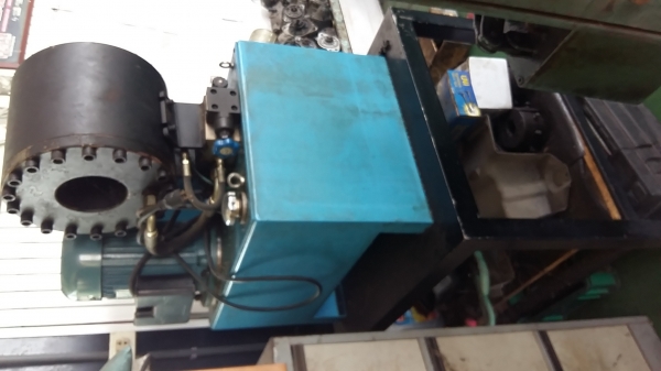 เครื่องอัดสายไฮโดรลิค