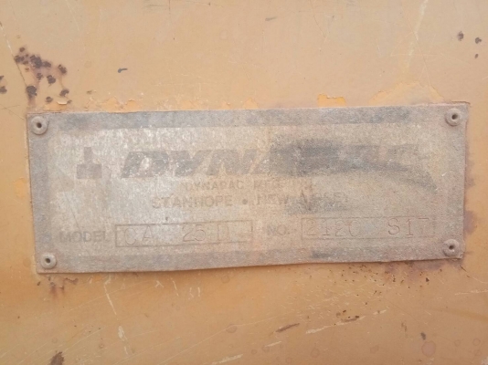 ขายรถบดไดนาแพคCA25D.10ตันสั่นสะเทือนสองเปลือกสองเพลาเอกสารอินวอย