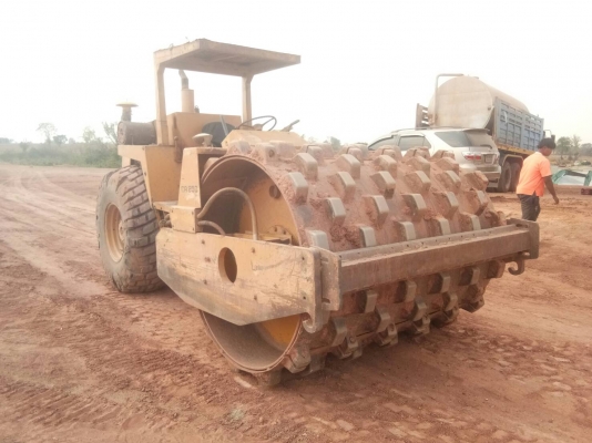 ขายรถบดไดนาแพคCA25D.10ตันสั่นสะเทือนสองเปลือกสองเพลาเอกสารอินวอย