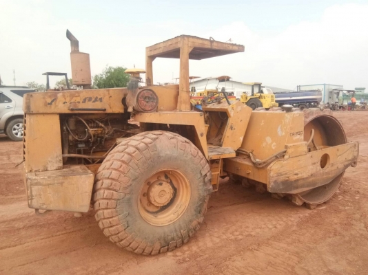 ขายรถบดไดนาแพคCA25D.10ตันสั่นสะเทือนสองเปลือกสองเพลาเอกสารอินวอย