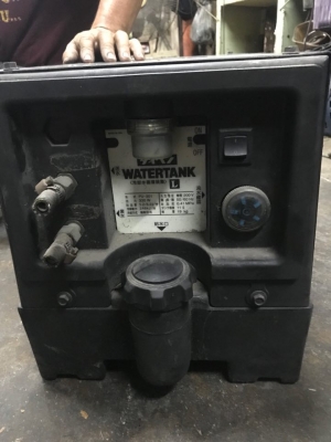 ( chiller )ปั้มระบายความร้อน ( water tank cooling chiller ) ( chiller )ปั้มระบายความร้อน ( water tank cooling chiller )