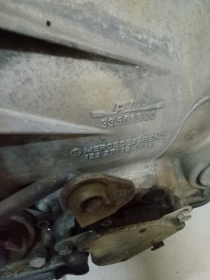 เกียร์ออโต้ สภาพดีมากพร้อมใช้งาน ของเบนซ์w123