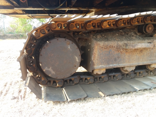 ขาย 435,000 KOBELCO sk 200-3 เครื่องดี ปั้มแรง ไฟฟ้าตัด เอวแน่น ช่วงล่างสวย รถพร้อมใช้ เอกสารชื้อขาย รถอยู่ นางรอง  บุรีรัมย์ 090-772-3710 090-772-3708