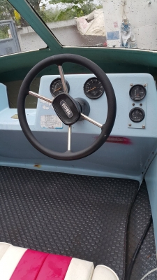 ขายเรือเร็วพร้อมเทรลเลอร์ครับติดต่อ0818590444