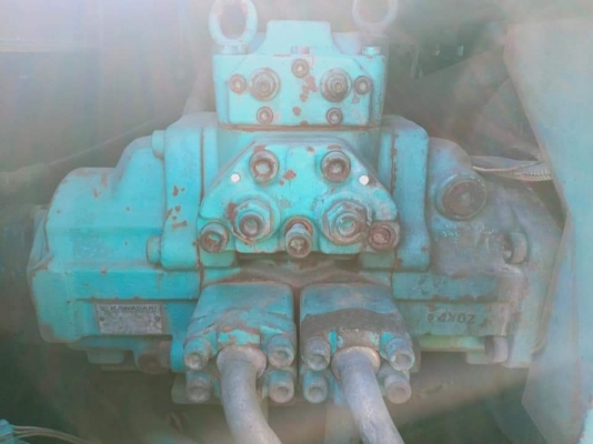 ขายจ้า..KOBELCO SK120-2 มาร์คไฟว์ เก่าใน  สภาพสวย เดิมๆๆ ไฟฟ้าครบ ตัวเดิน LC แทรค ใหญ่ เครื่องปั๊มดี เอกสารอินวอย โทร 089-3818694 จ๊อย