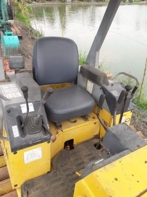 ขายจ้า..KOMATSU D20P-7E เก่านอกแท้  สภาพสวย เดิมๆๆ เครื่องปั๊มแห้ง ใช้งานมาน้อย โทร 089-3818694 จ๊อย