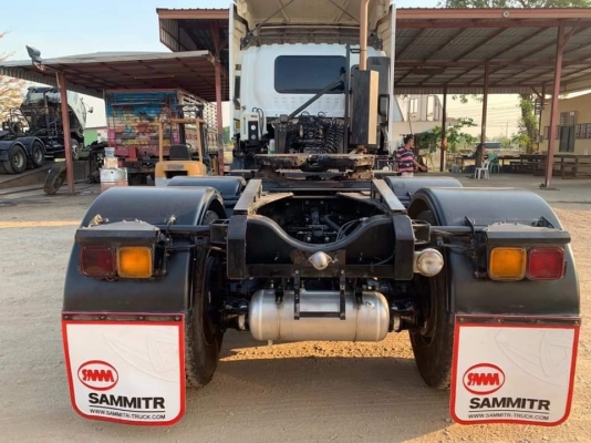 Isuzu 360 แรง ปี 57 สิบล้อหัวลาก สวยเดิมพร้อมใช้งาน ทะเบียนพร้อมโอน Isuzu 360 แรง ปี 57 สิบล้อหัวลาก สวยเดิมพร้อมใช้งาน ทะเบียนพร้อมโอน