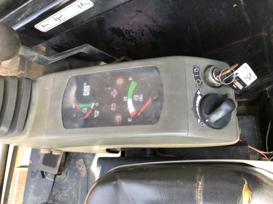 CAT 305SR สภาพสวย นำเข้าตรงจากญี่ปุ่น