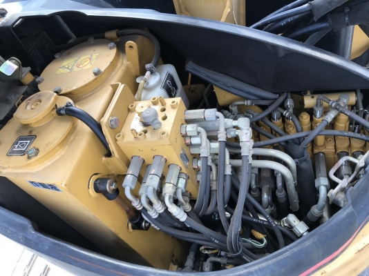 CAT 303SR สภาพสวย นำเข้าตรงจากญี่ปุ่น