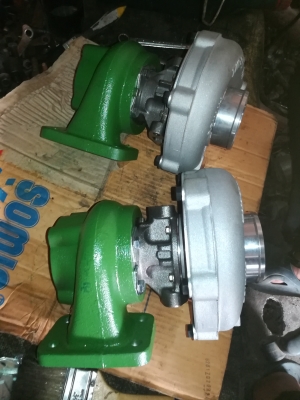 เทอร์โบซิ่งรถไถฟอร์ด 4 สูบ และ 6 สูบ AR50 เทอร์โบซิ่งรถไถฟอร์ด 4 สูบ และ 6 สูบ AR50