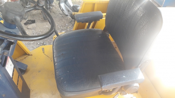 รถตัก KOMATSU WA100-1 รถตัก KOMATSU WA100-1