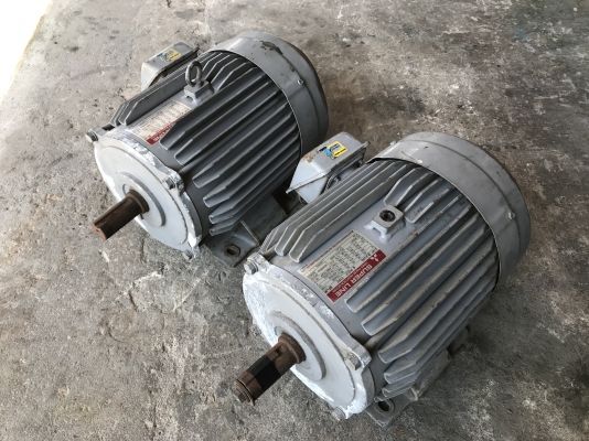 ขายมอเตอร์ไฟฟ้า Mitsubishi 3HP. 380V 6Pole 940rpm. รอบช้า ตัวใหญ่ แรงบิดเยอะ หายากครับ สภาพสวยเดิมๆ หมุนนิ่ม พร้อมใช้งาน มี 2ตัวราคาตัวละ 3,200 บาท