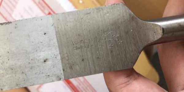 ขายสิ่วตราหมูป่า1 1/4"MADE IN SWEDEN. ใหม่เก่าเก็บ ขายสิ่วตราหมูป่า1 1/4"MADE IN SWEDEN. ใหม่เก่าเก็บ