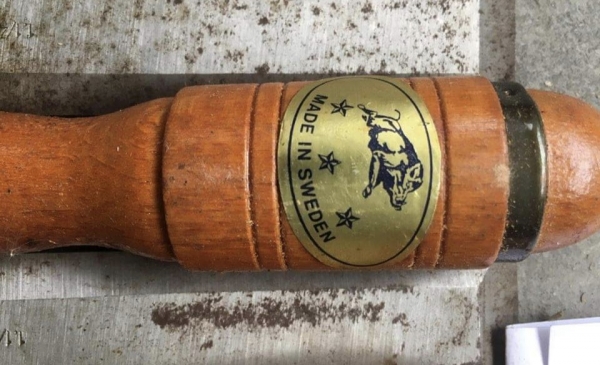 ขายสิ่วตราหมูป่า1 1/4&quot;MADE IN SWEDEN. ใหม่เก่าเก็บ
