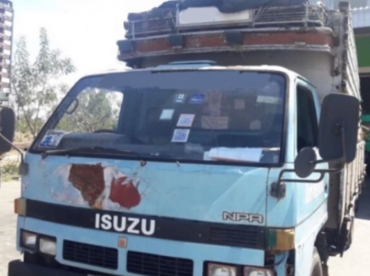 ขายด่วน ISUZU NPR 115 HP ปี 34 รถห้างแท้ กระบะคอกไม้ความยาว 4.30 เมตรสภาพดี เครื่องแรงดีพร้อมใช้งาน 