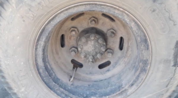ขายด่วน ISUZU NPR 115 HP ปี 34 รถห้างแท้ กระบะคอกไม้ความยาว 4.30 เมตรสภาพดี เครื่องแรงดีพร้อมใช้งาน 