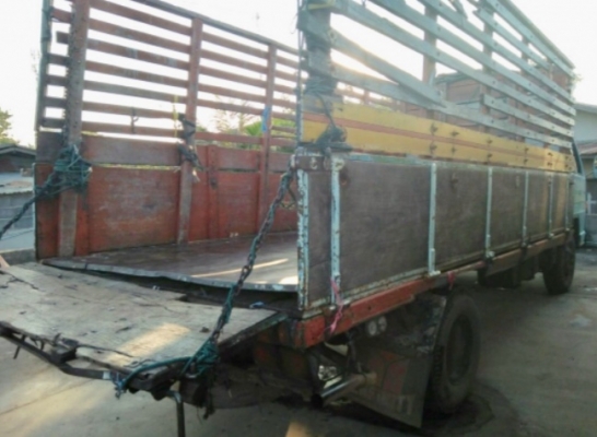 ขายด่วน ISUZU NPR 115 HP ปี 34 รถห้างแท้ กระบะคอกไม้ความยาว 4.30 เมตรสภาพดี เครื่องแรงดีพร้อมใช้งาน 