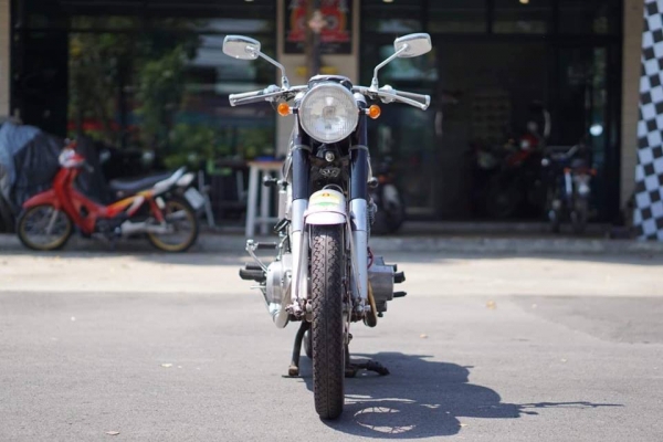 ร้าน วุฒิ นนบุรี ขาย HONDA CB77 สุดหลอในตำนาน ที่มีอยู่จริง