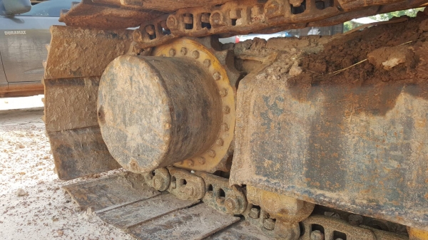 ขาย แบคโฮ KOBELCO SK200-3 เอกสารใบซื้อขาย เครื่องเดิม ปั้ม K3V ช่วงล่างต้องเก็บงาน รถใช้งานได้ครับ