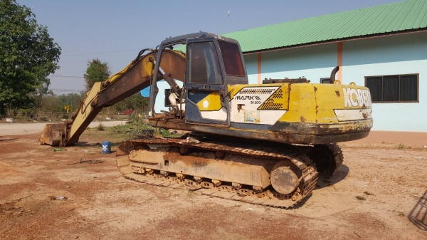 ขาย แบคโฮ KOBELCO SK200-3 เอกสารใบซื้อขาย เครื่องเดิม ปั้ม K3V ช่วงล่างต้องเก็บงาน รถใช้งานได้ครับ