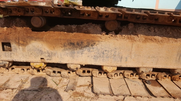 ขาย แบคโฮ KOBELCO SK200-3 เอกสารใบซื้อขาย เครื่องเดิม ปั้ม K3V ช่วงล่างต้องเก็บงาน รถใช้งานได้ครับ